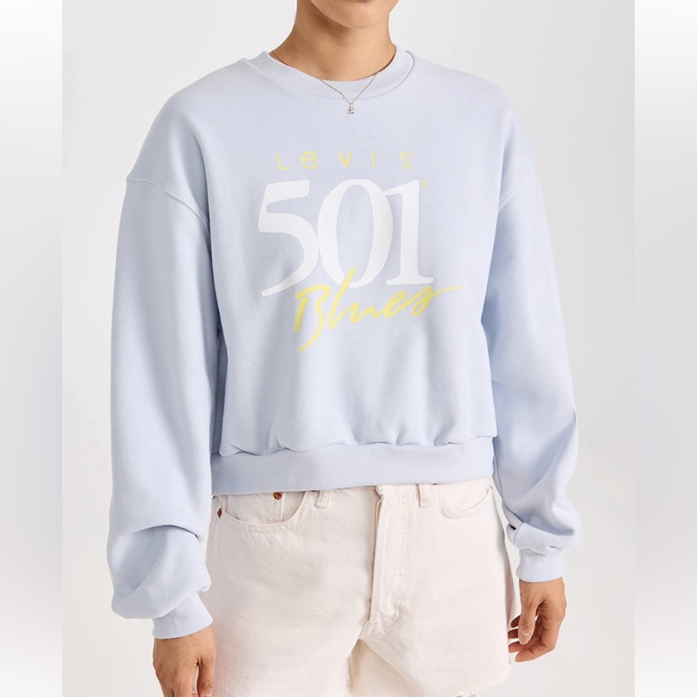 Levi’s cropped crewneck sweatshirt
